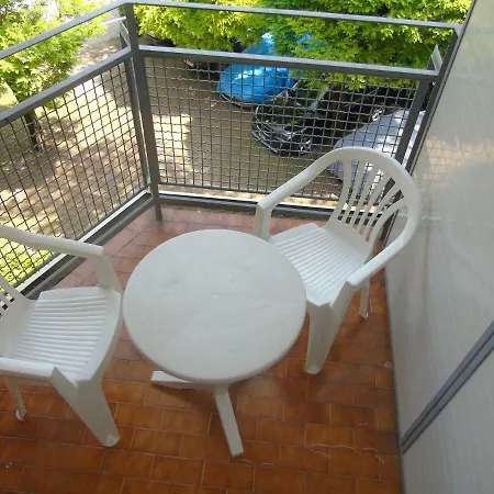 Residenza Grecale * リニャーノ・サッビアドーロ